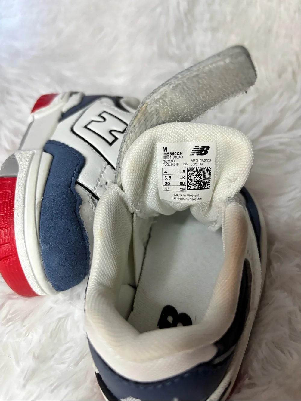 New Balance 550 TD Navy Red White Toddler Sneakers Size 4 Velcro